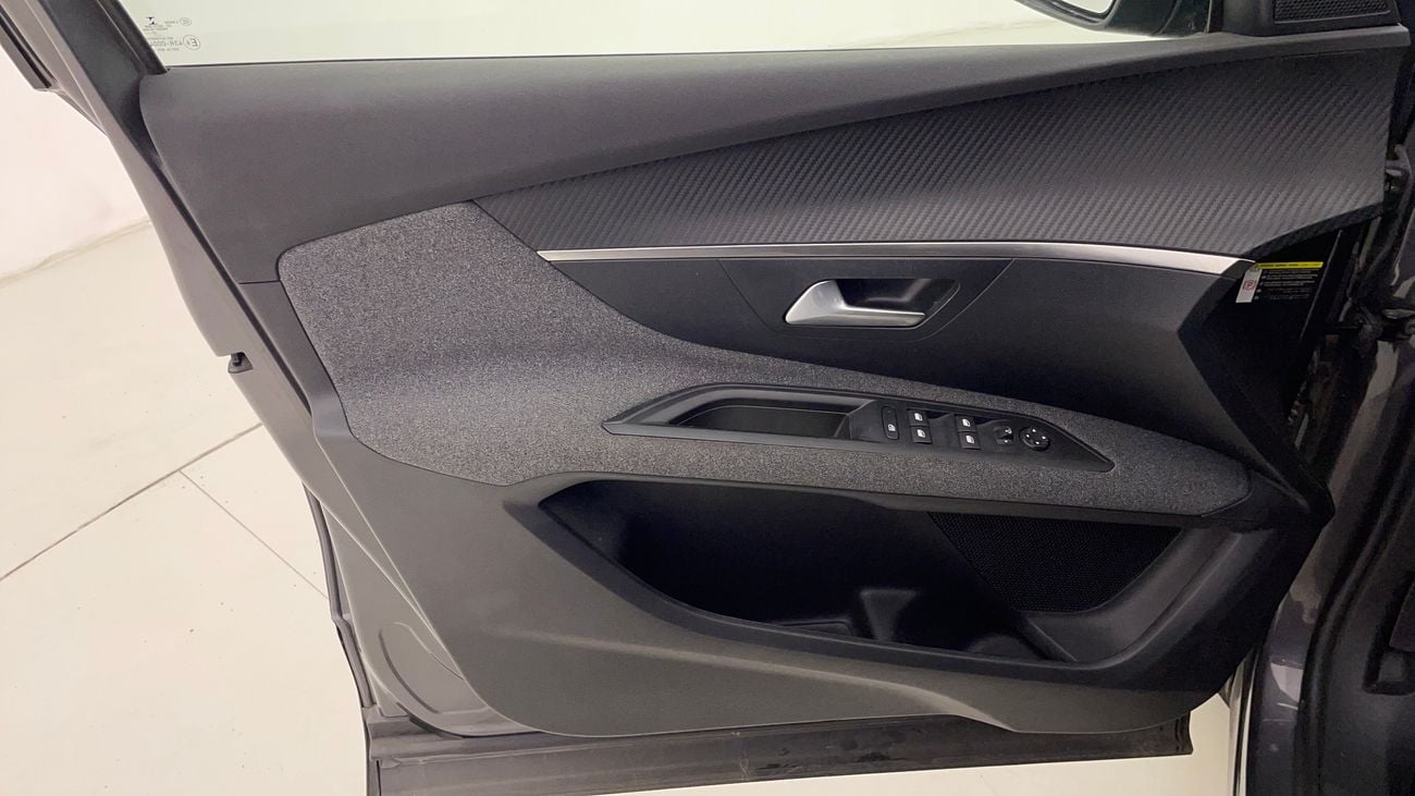 بيجو 3008 ACTIVE 1.6 | بدون دفعة مقدمة | اختبار القيادة في المنزل