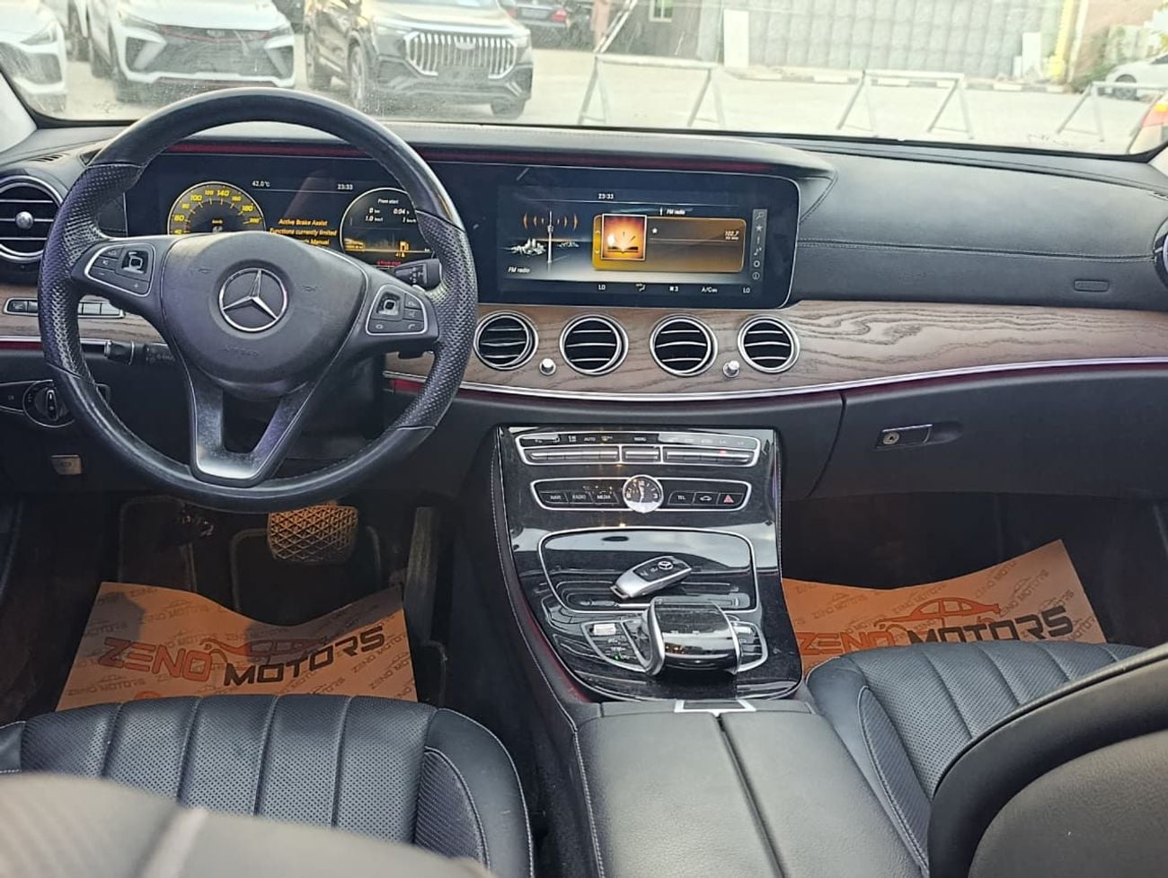 مرسيدس بنز E300 AMG
