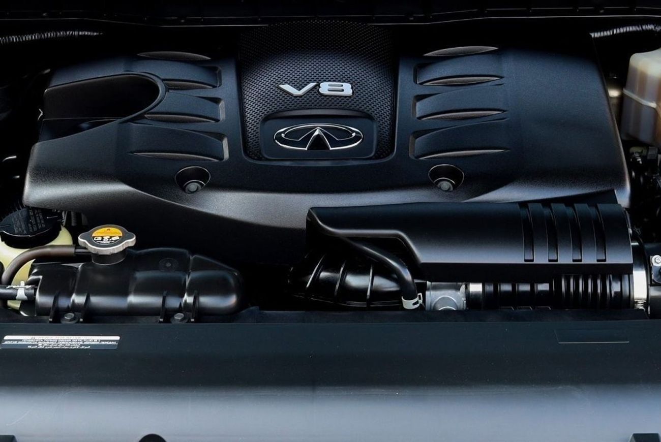 إنفينيتي QX80 لاكس 7st