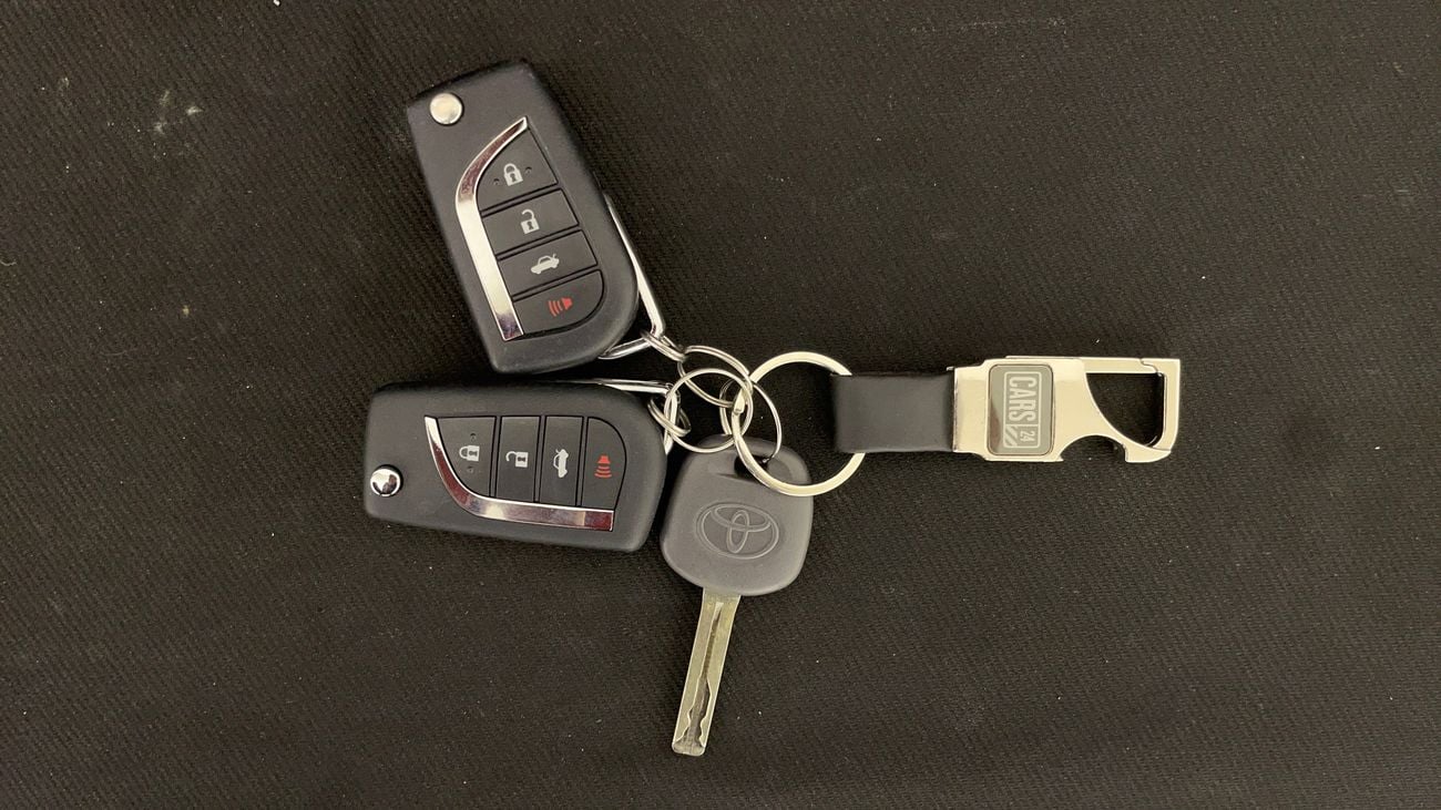 تويوتا كورولا XLI 1.6 | بدون دفعة مقدمة | اختبار القيادة في المنزل