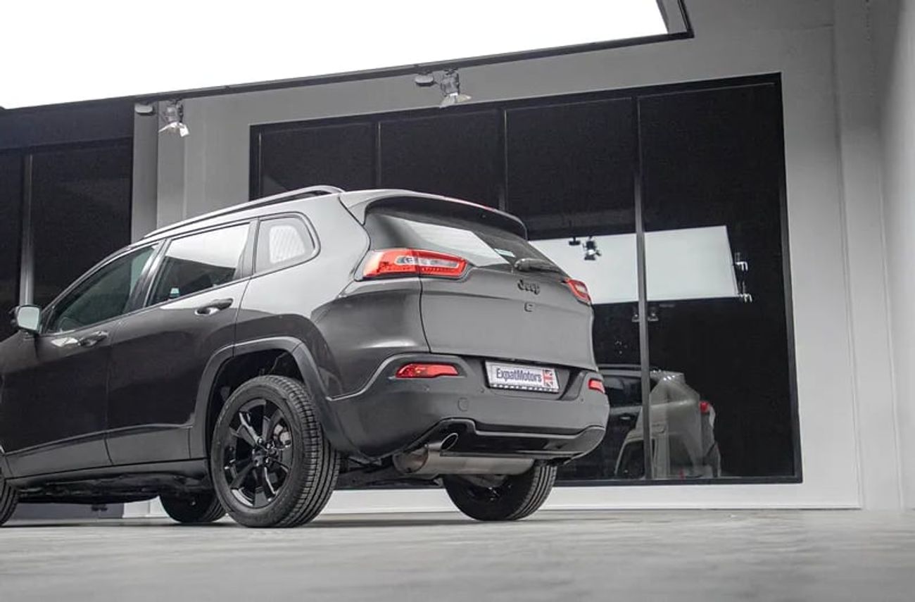 جيب شيروكي Sport 2.4L