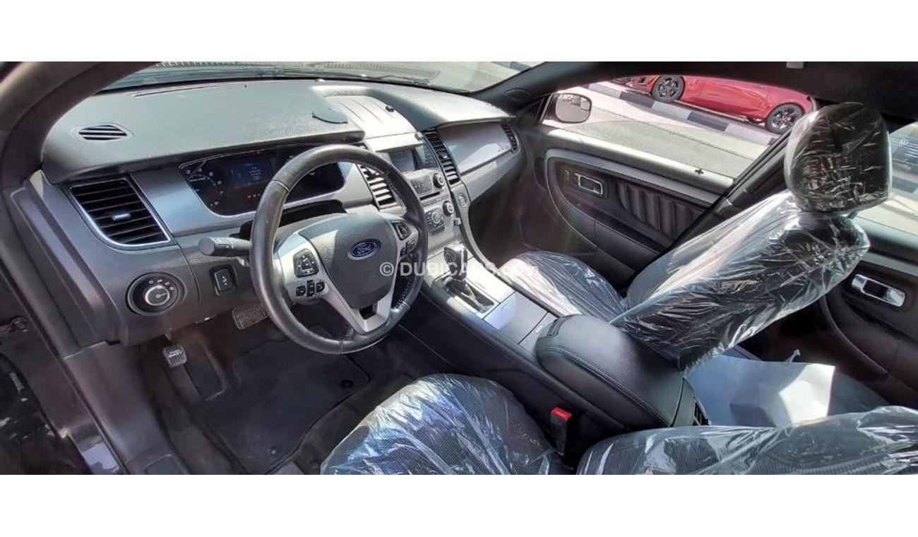 Ford Taurus SE very clean car