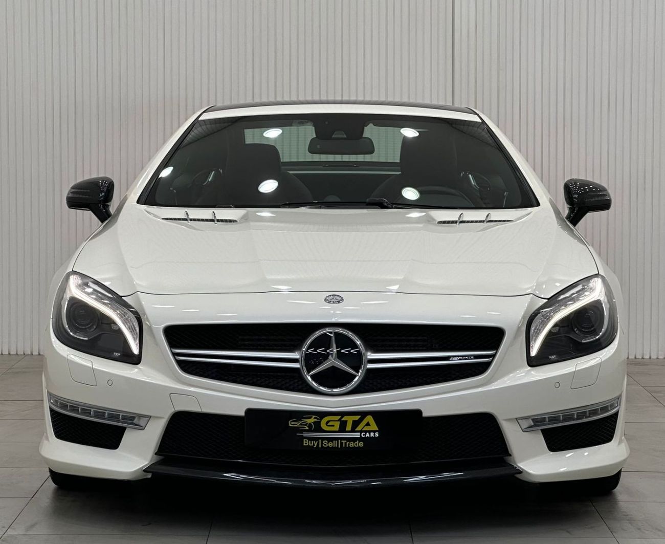 Mercedes-Benz SL 63 AMG Std 2015 Mercedes SL63, Full Gargash Service History, GCC