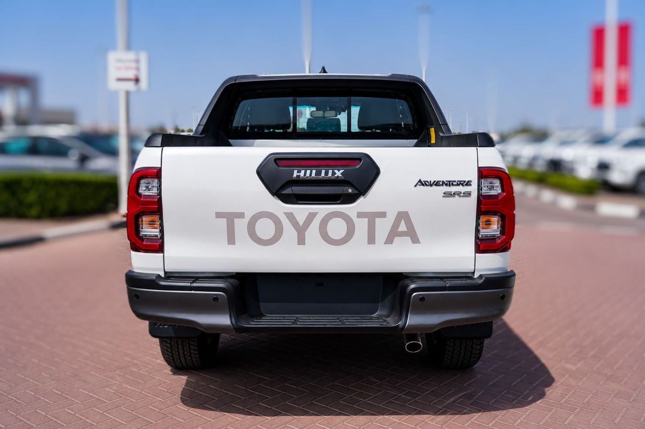 تويوتا هيلوكس ADVENTURE 2.8L 4-Cylinder Turbo Diesel