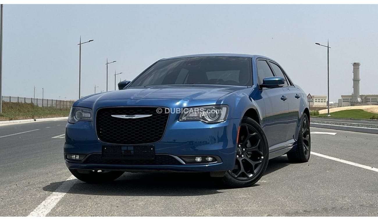 Chrysler 300s Brand New 3.6L V6 2022 GCC Agency Warranty