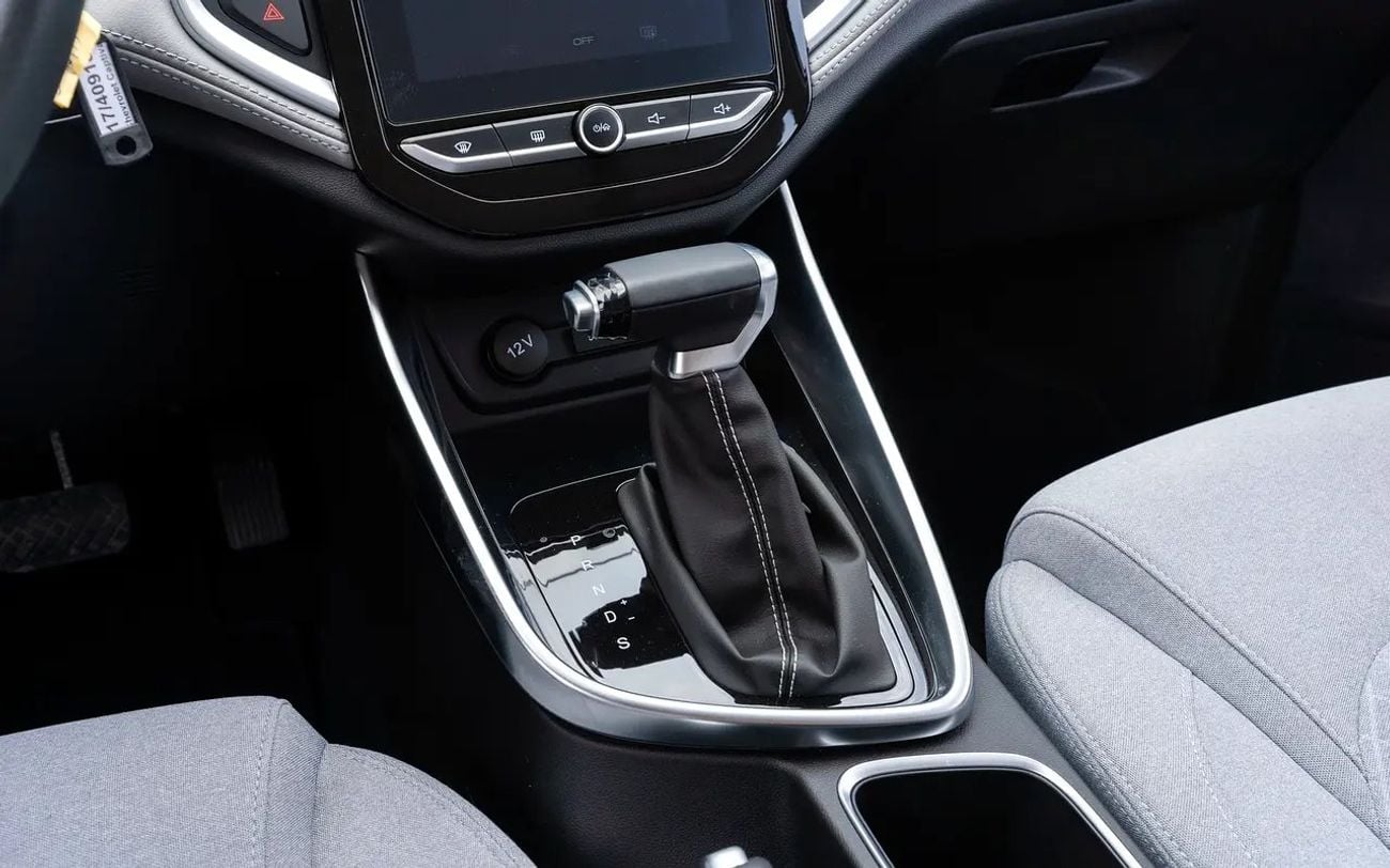 شيفروليه كابتيفا LS 1.5L (149 HP) (5 Seater)