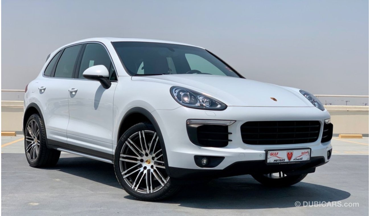 Porsche Cayenne v6 full option- complete agency maintained - under warranty