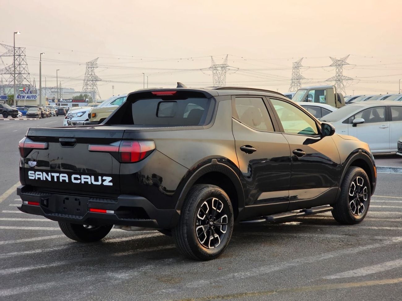 Hyundai Santa Cruz SEL (NON GCC) 2024 Model full option 2.5L engine Sunroof , Push button and leather seats