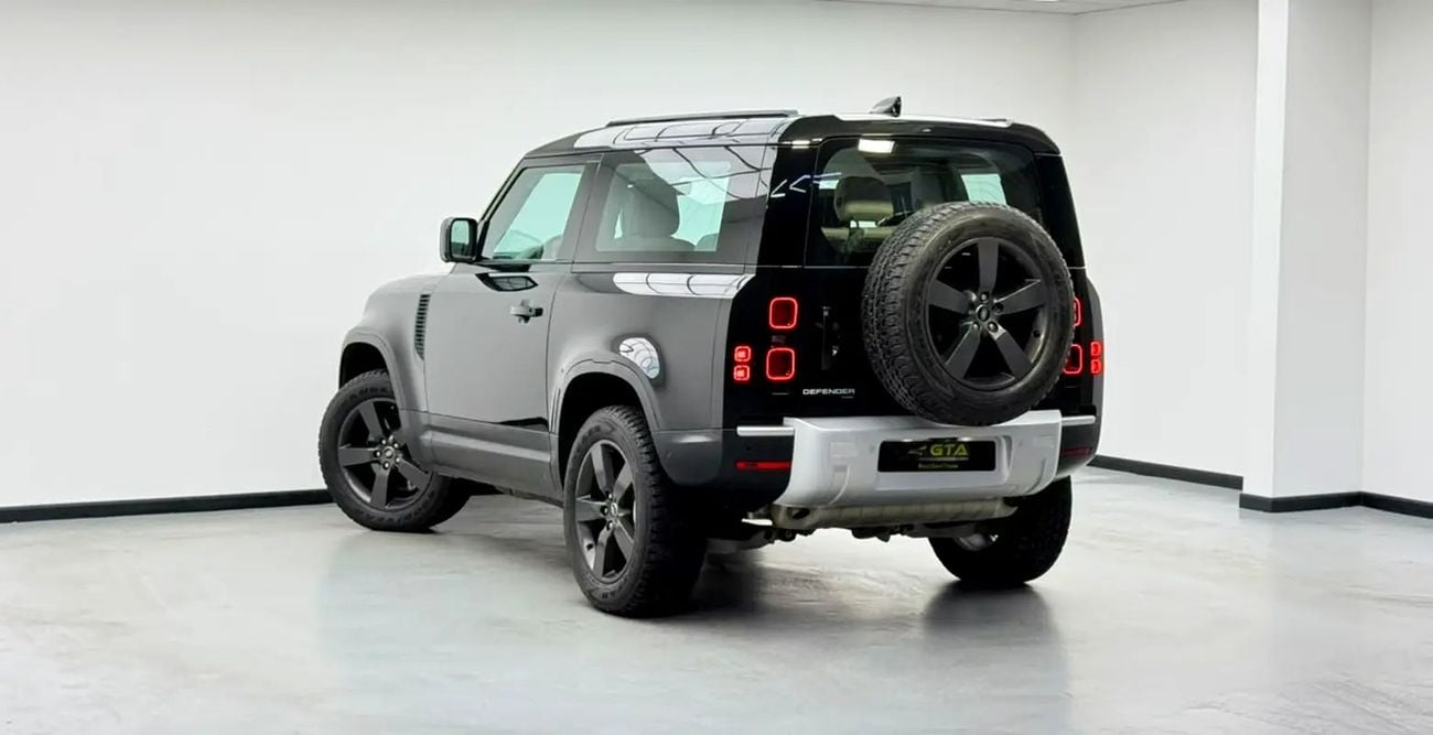 Land Rover Defender 90 HSE P400, Warranty, Full Service History, Fully Loaded, GCC