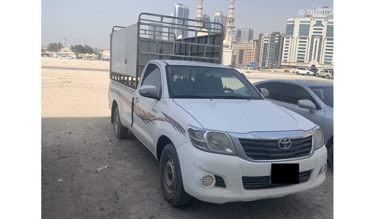 Toyota Hilux 2.0