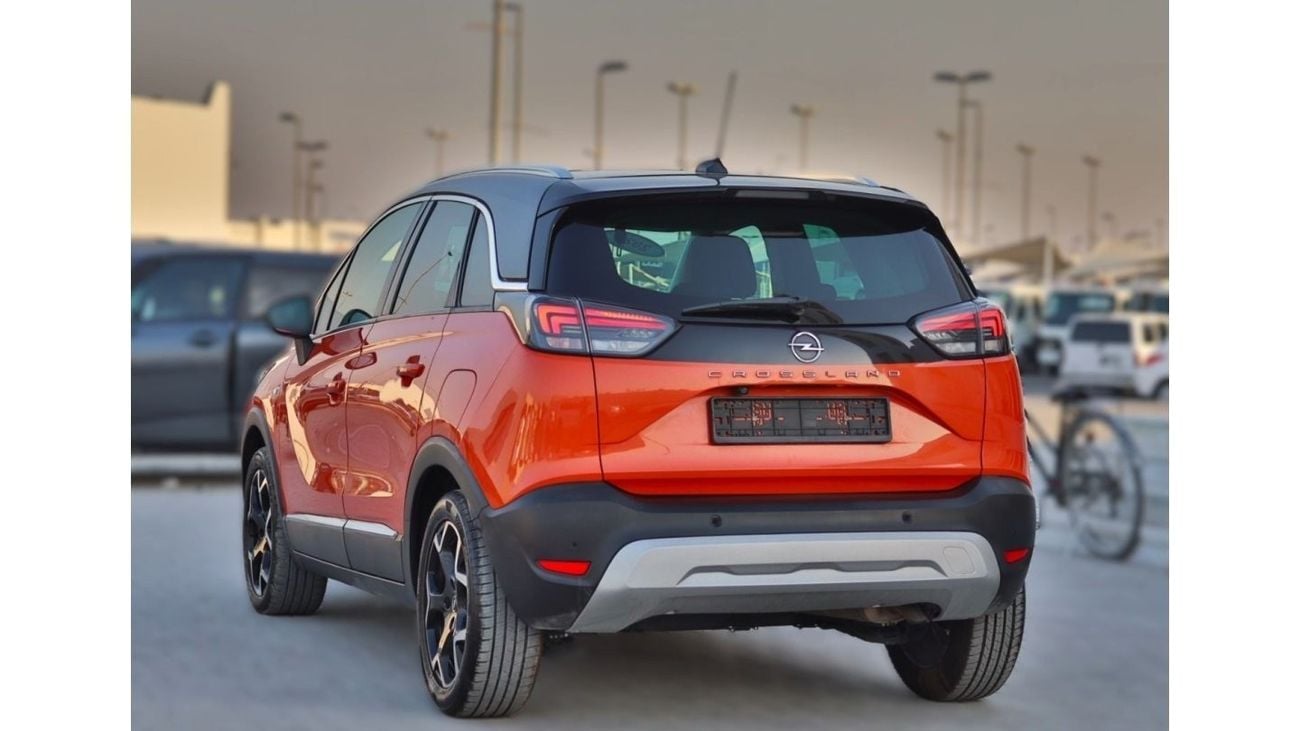 Opel Crossland X 2022 Opel Crossland 1.4 Turbo, 4-cylinder gasoline, automatic, front wheel drive