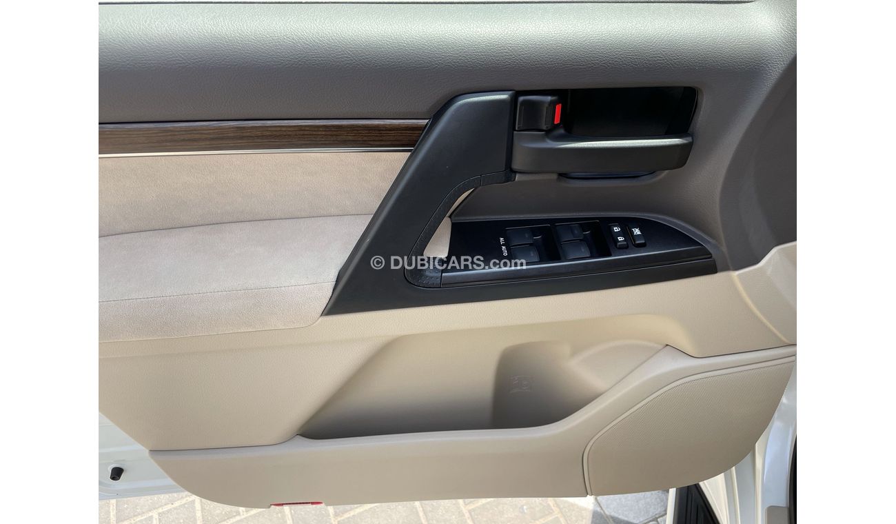 Toyota Land Cruiser GXR 4600