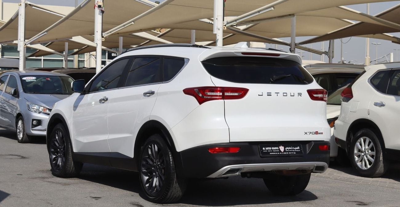 Jetour X70 Plus Luxury 1.6T Jetour X70 Plus - 2023 - GCC-  Full Option - 7 Seats - low mileage - 1.5 L - Excellent C