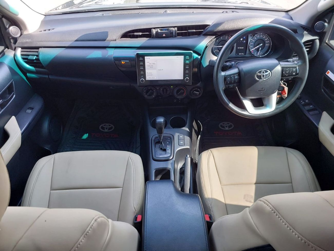 Toyota Hilux (RAMADAN OFFER) TOYOTA HILUX PICKUP RHD 2023 MODEL 2.8 L DIESEL AUTOMATIC(PM91809)