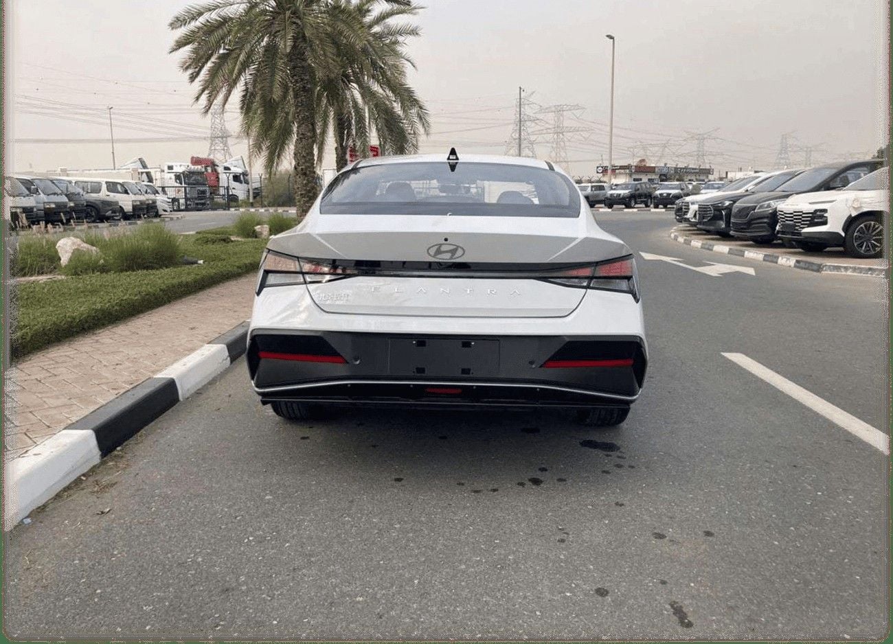 Hyundai Elantra HYUNDA ELENTRA 1.5L MY2025