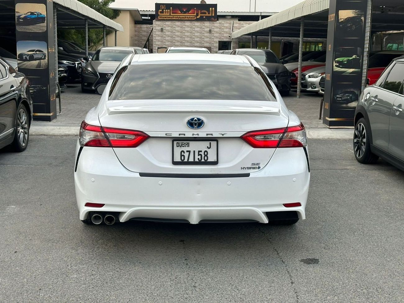 Toyota Camry SE