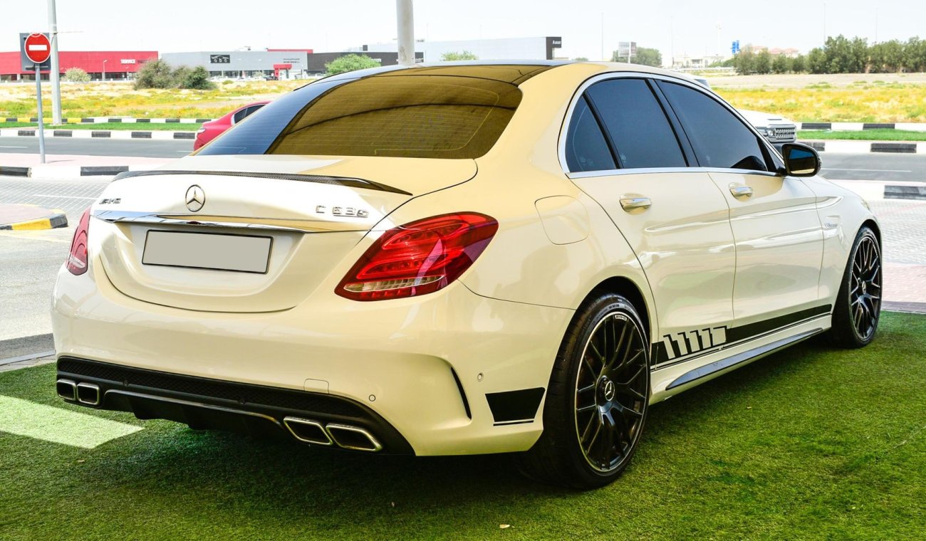 Mercedes-Benz C 63 AMG