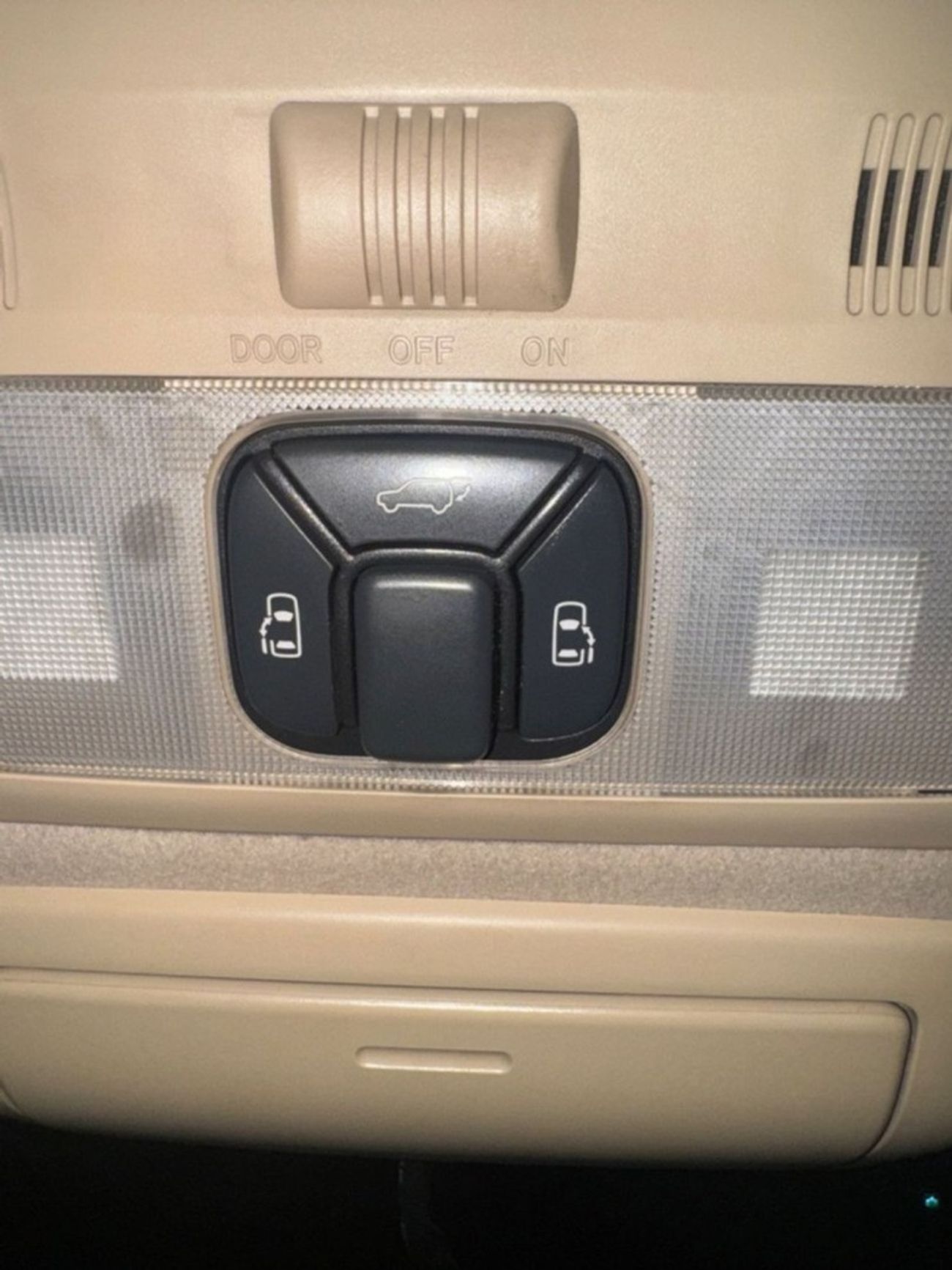 Toyota Previa SE 2.4L