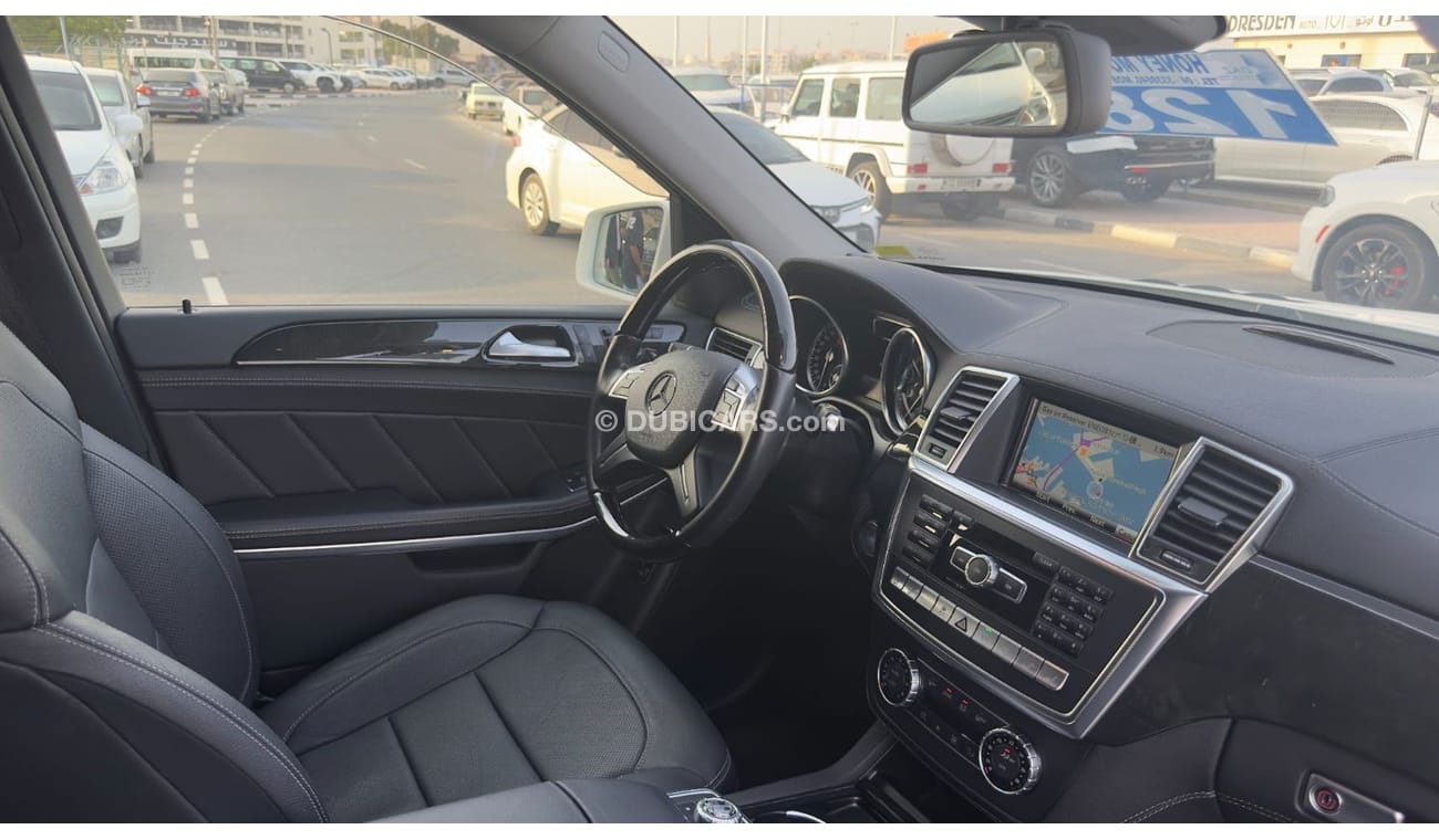 Mercedes-Benz GL 550