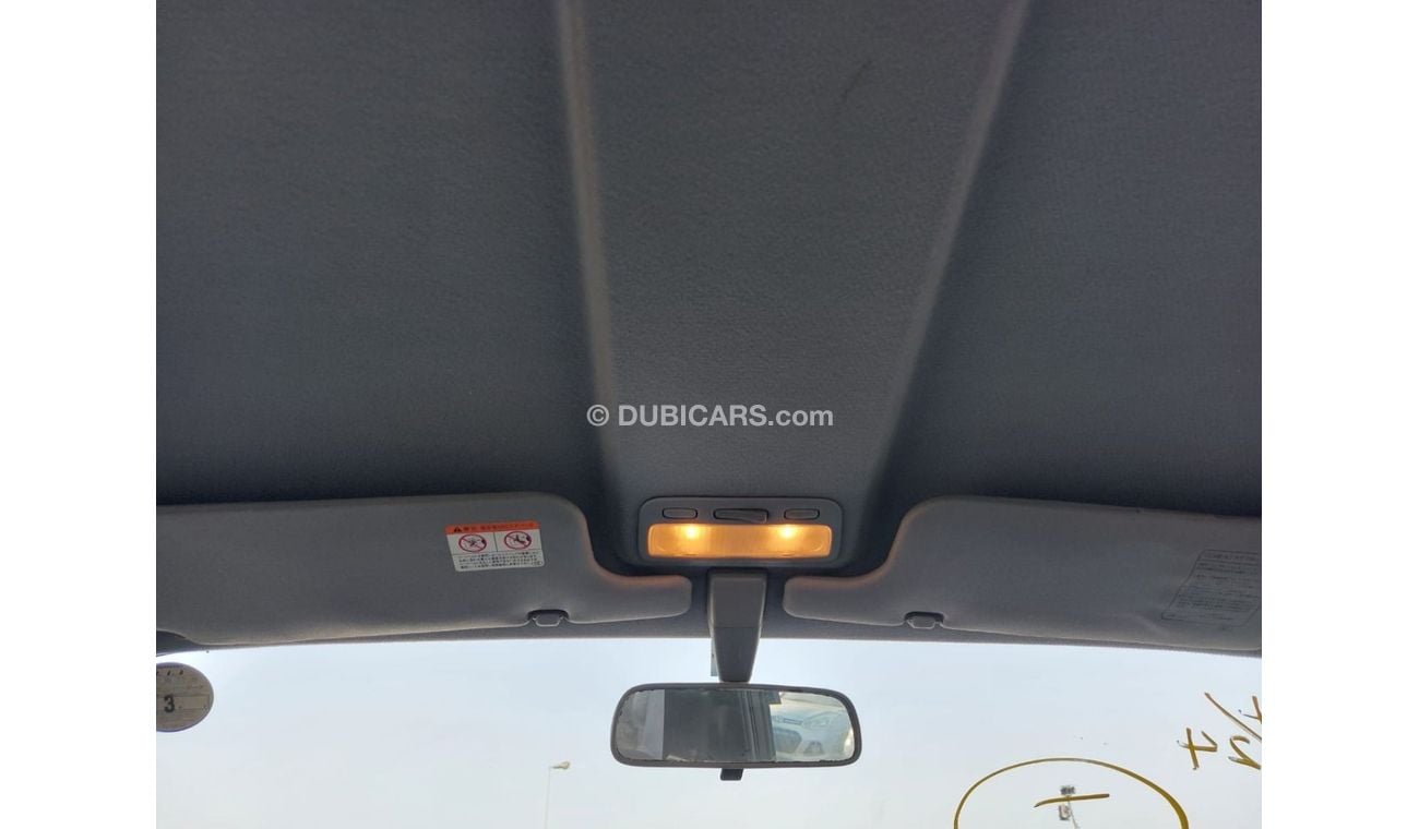 تويوتا راف ٤ TOYOTA RAV4 MANUAL RIGHT HAND DRIVE(PM21521)