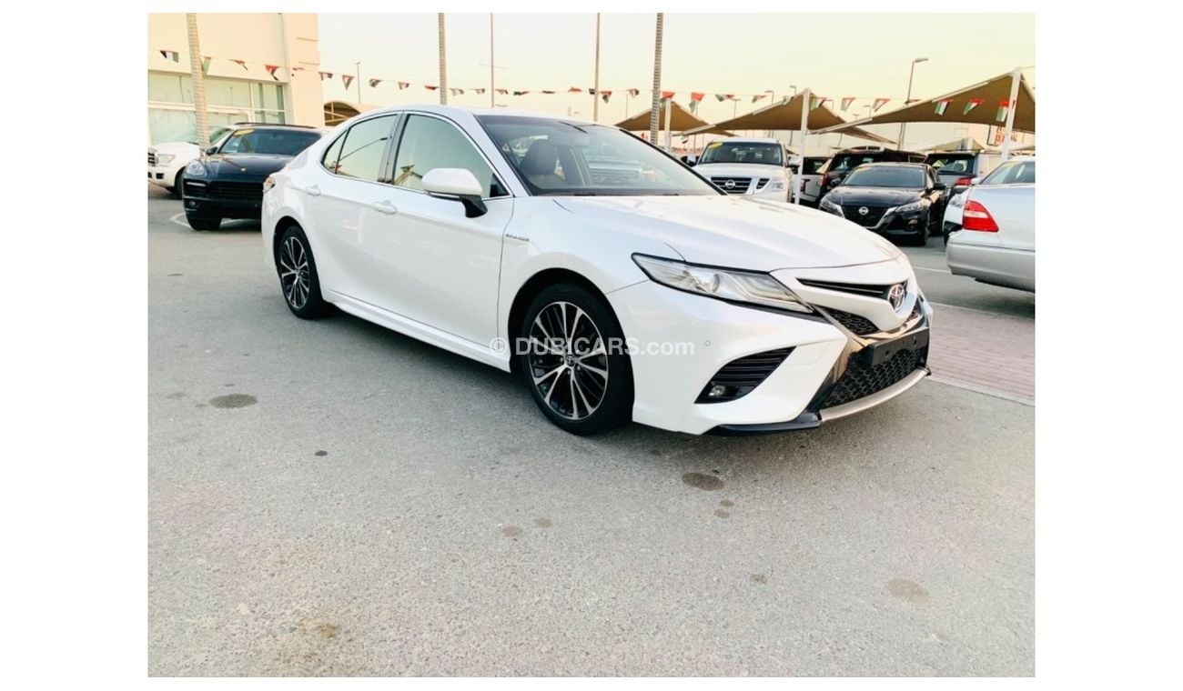 Toyota Camry Sport