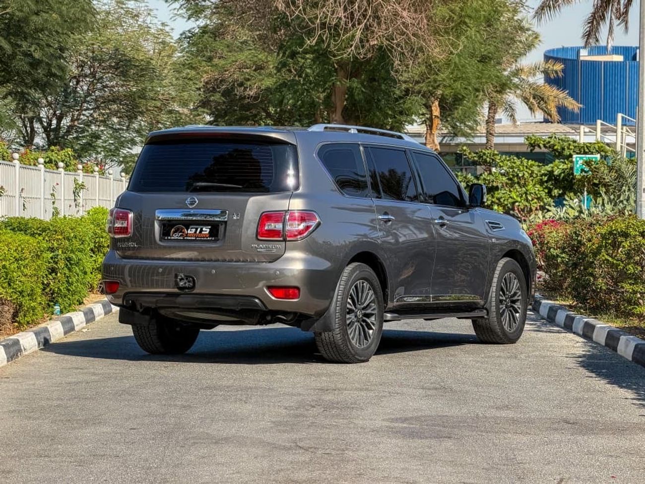 Nissan Patrol LE Platinum 5.6L