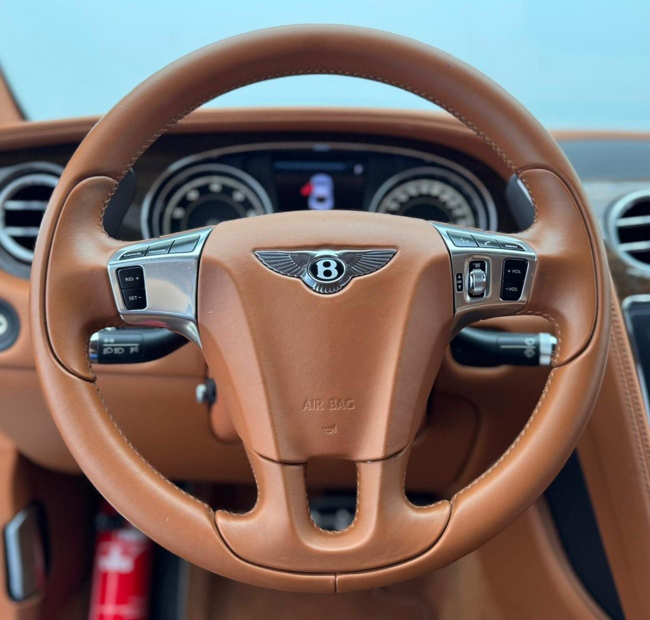 Bentley Continental GT 2016 Bentley Continental GT, Full Service History, Excellent Condition, GCC