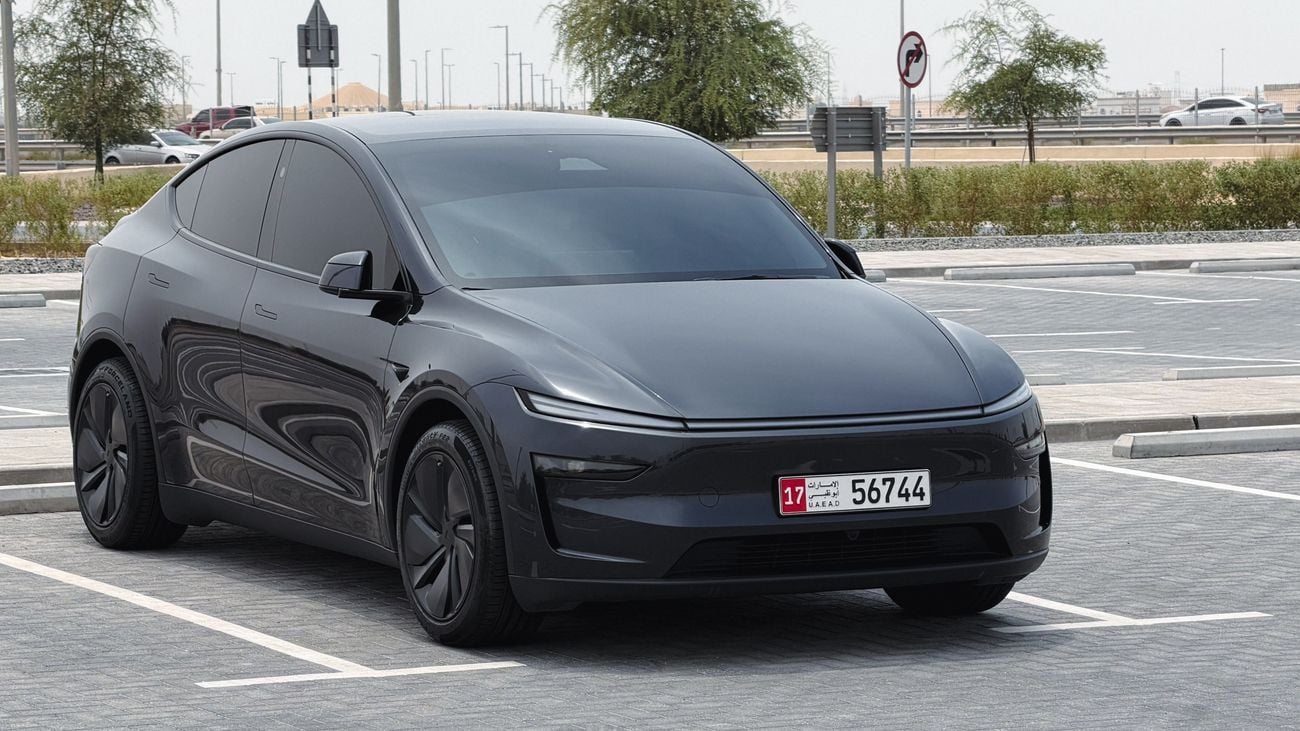 Tesla Model Y LONG RANGE