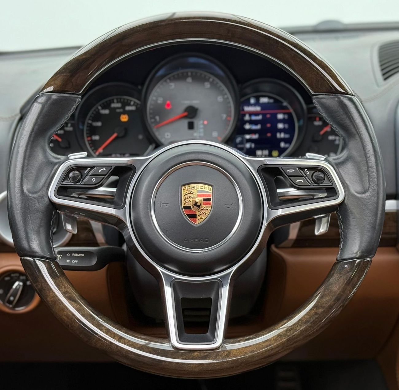 بورش كايان S Platinum Edition 3.6L 2017 Porsche Cayenne S Platinum Edition, Full Service History, GCC