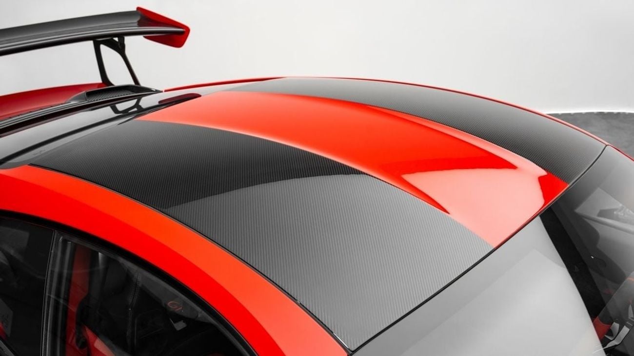Porsche 911 - 2018 - GCC