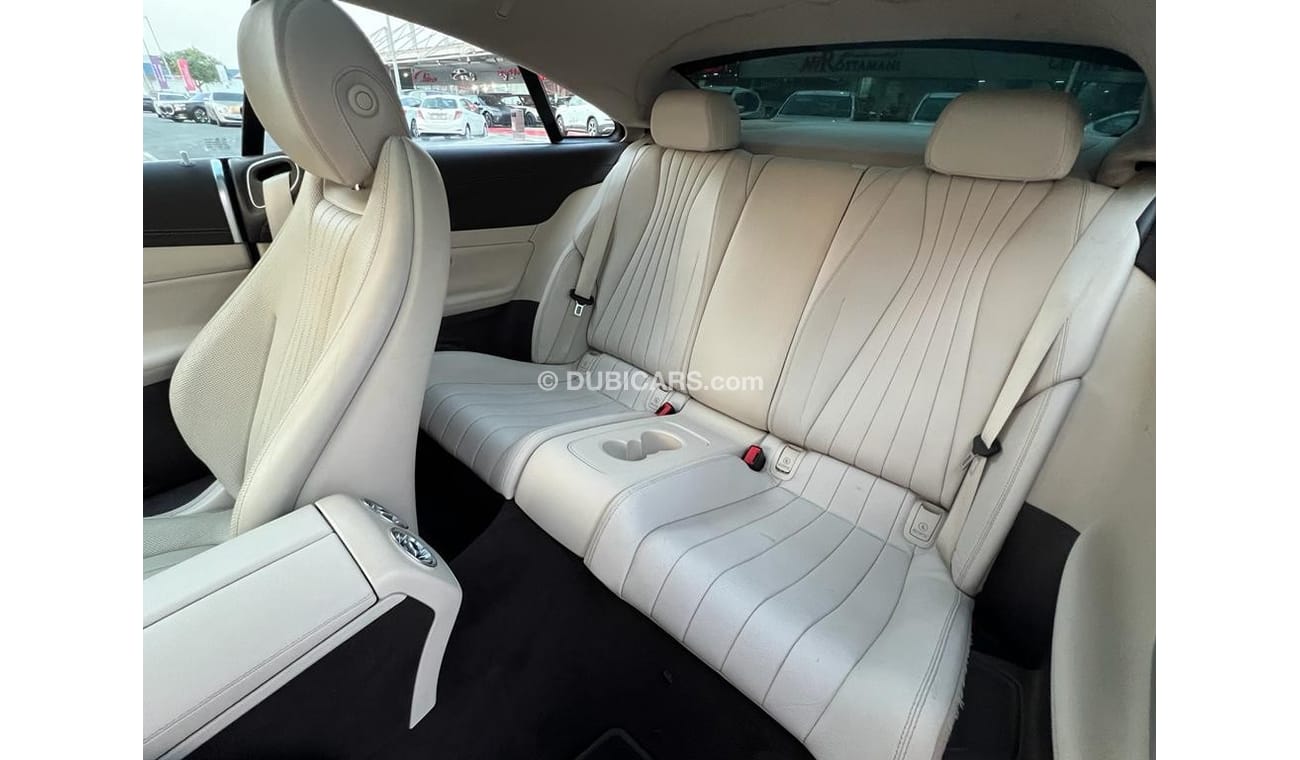 Mercedes-Benz E 400 Coupe MERCEDES BENZ E400 COUPE 2019 AMG FULL OPTION WITH DEALER WARRANTY