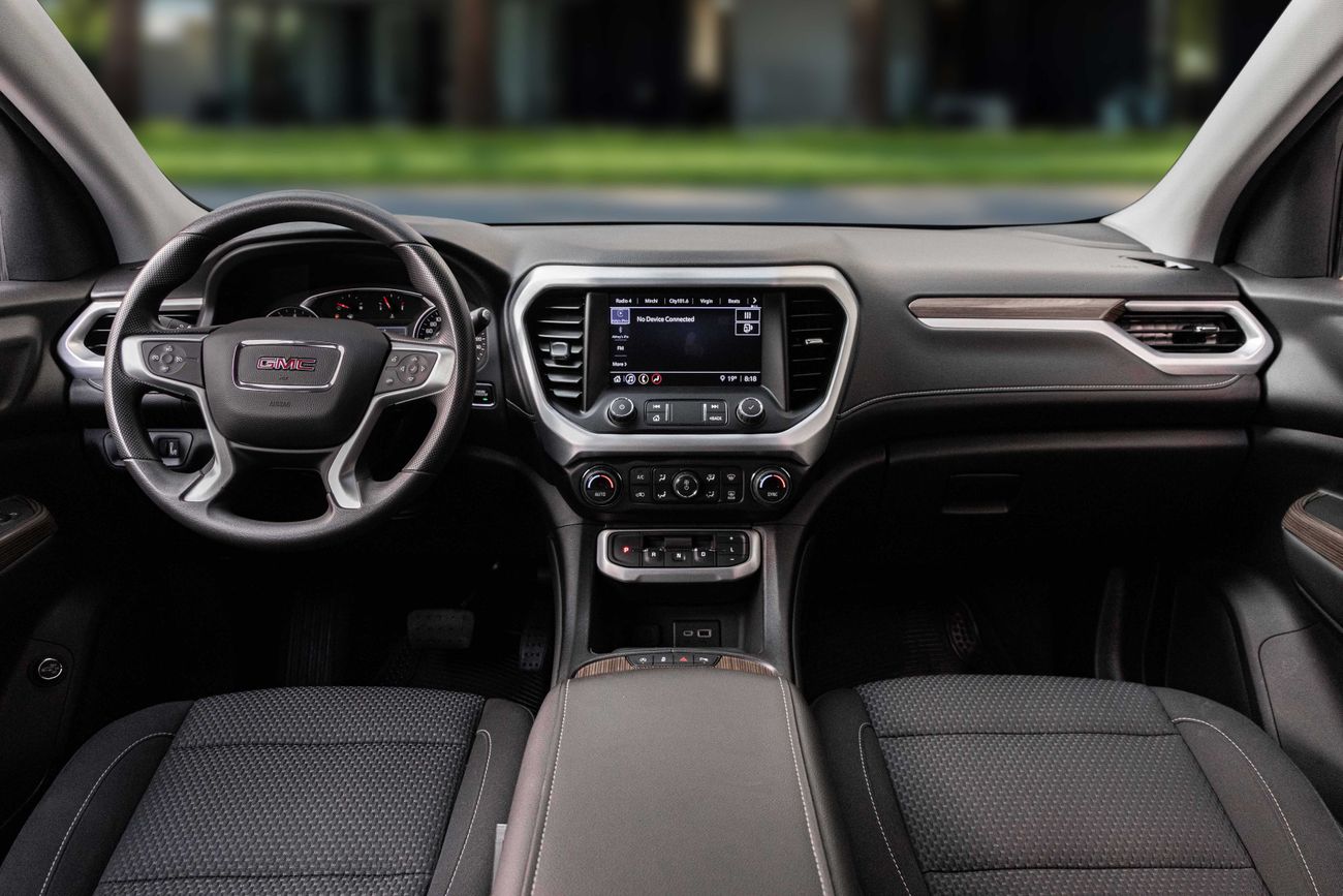 جي أم سي أكاديا Acadia SLE | 2,057 P.M | 0% Downpayment | Excellent Condition!