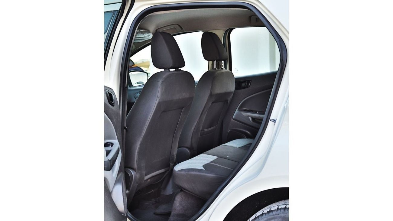 فورد ايكو سبورت 2016 فورد إيكوسبورت تريند، 5 أبواب SUV، 1.5 لتر 4 سلندر بنزين، أوتوماتيك، دفع أمامي