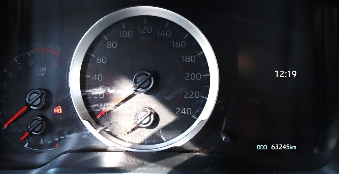 تويوتا كورولا تويتا كرولا - 2022- خليجى - بدون حواداث - فل أوبشن  رقم واحد - بمحرك 1.6- بحاله ممتازه