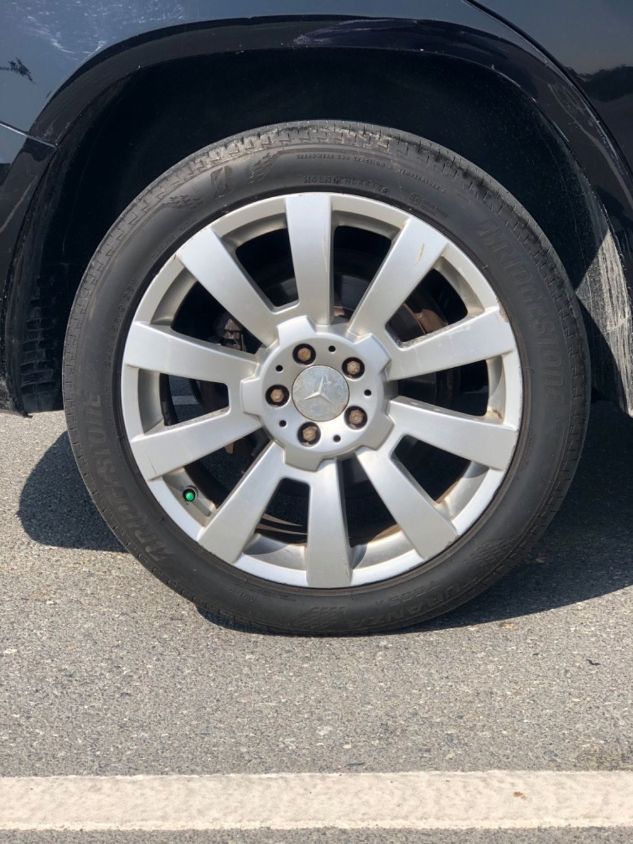 مرسيدس بنز GLK 350 موديل 2012 حاله ممتازه من الداخل والخارج