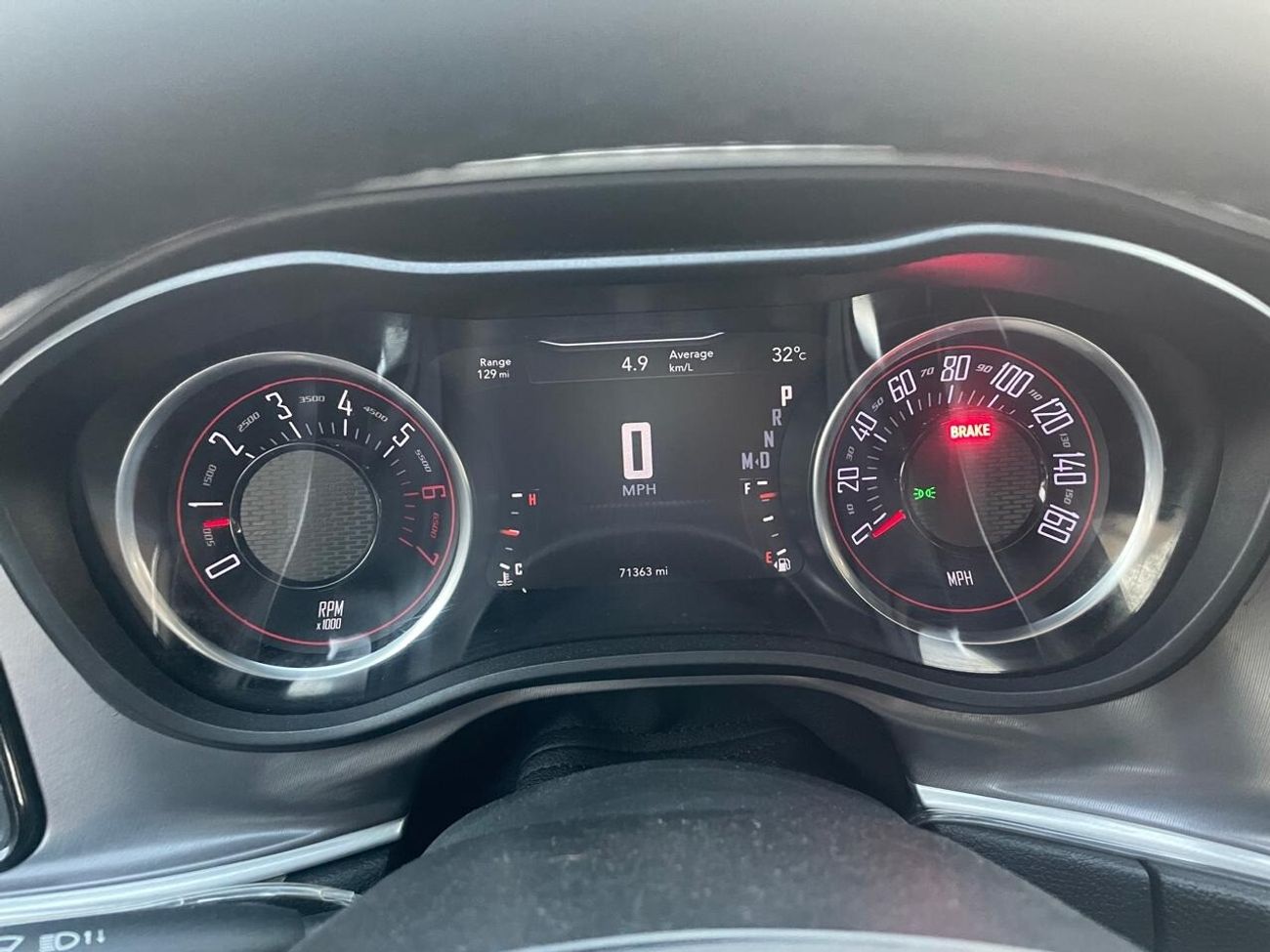 Dodge Challenger R/T 5.7L (370 HP)