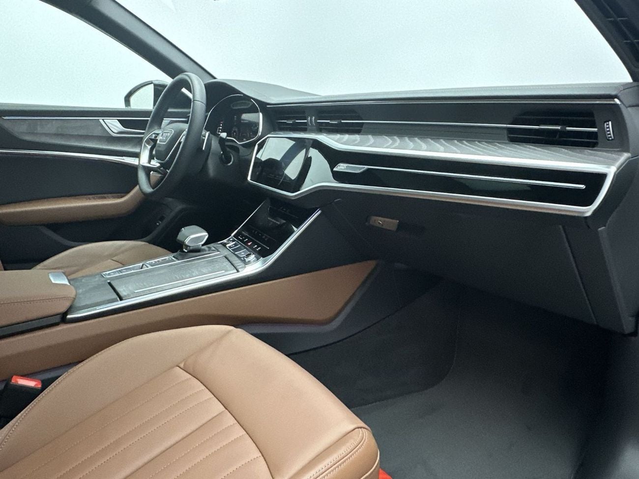 Audi A6 40 TFSI ADVANCED 40 TFSI (190 HP) A6 Sedan Advanced 40 TFSI 190hp Progress (Ref# 064555)