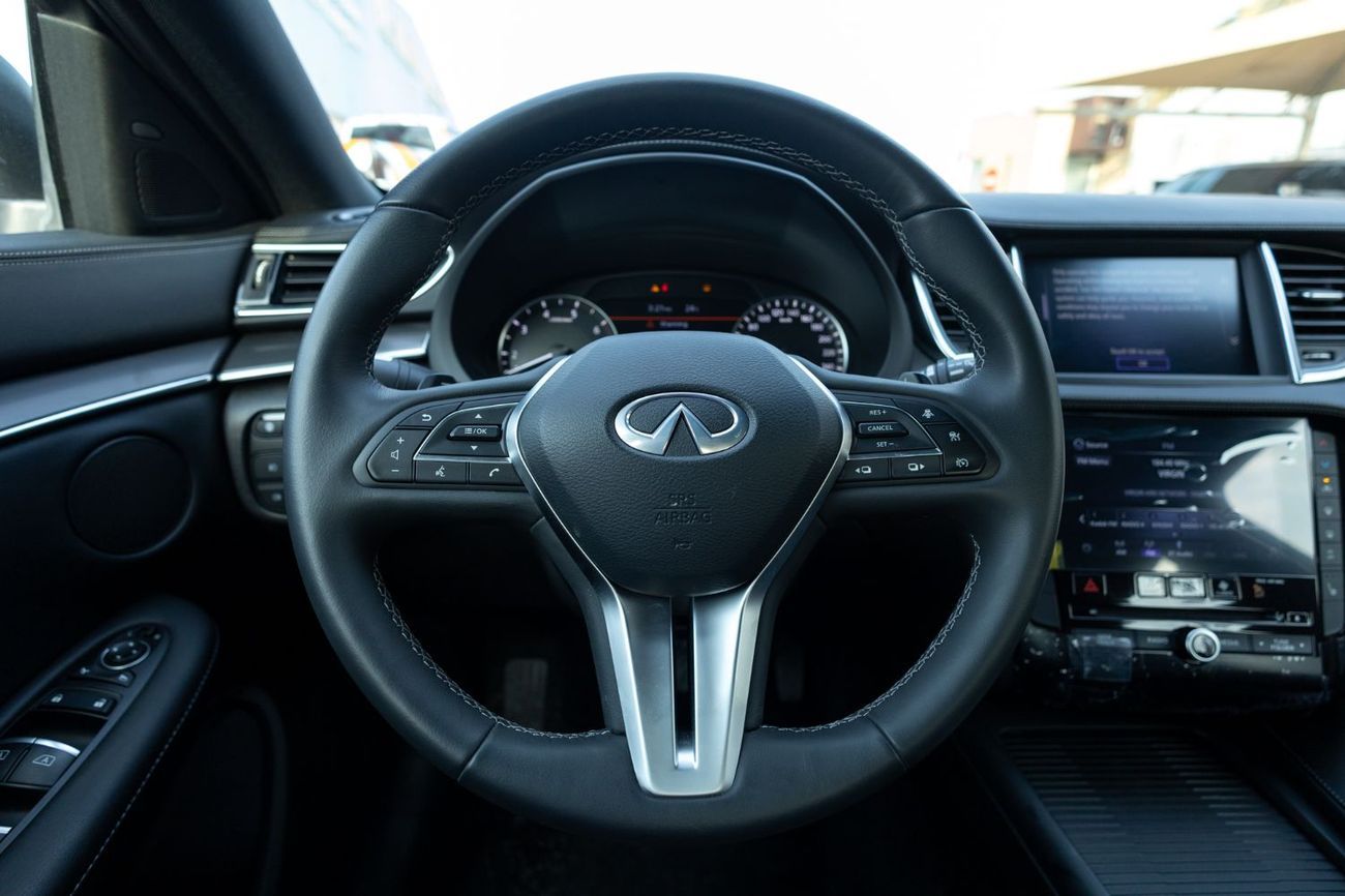 Infiniti QX55 2.0T Luxe (AWD)