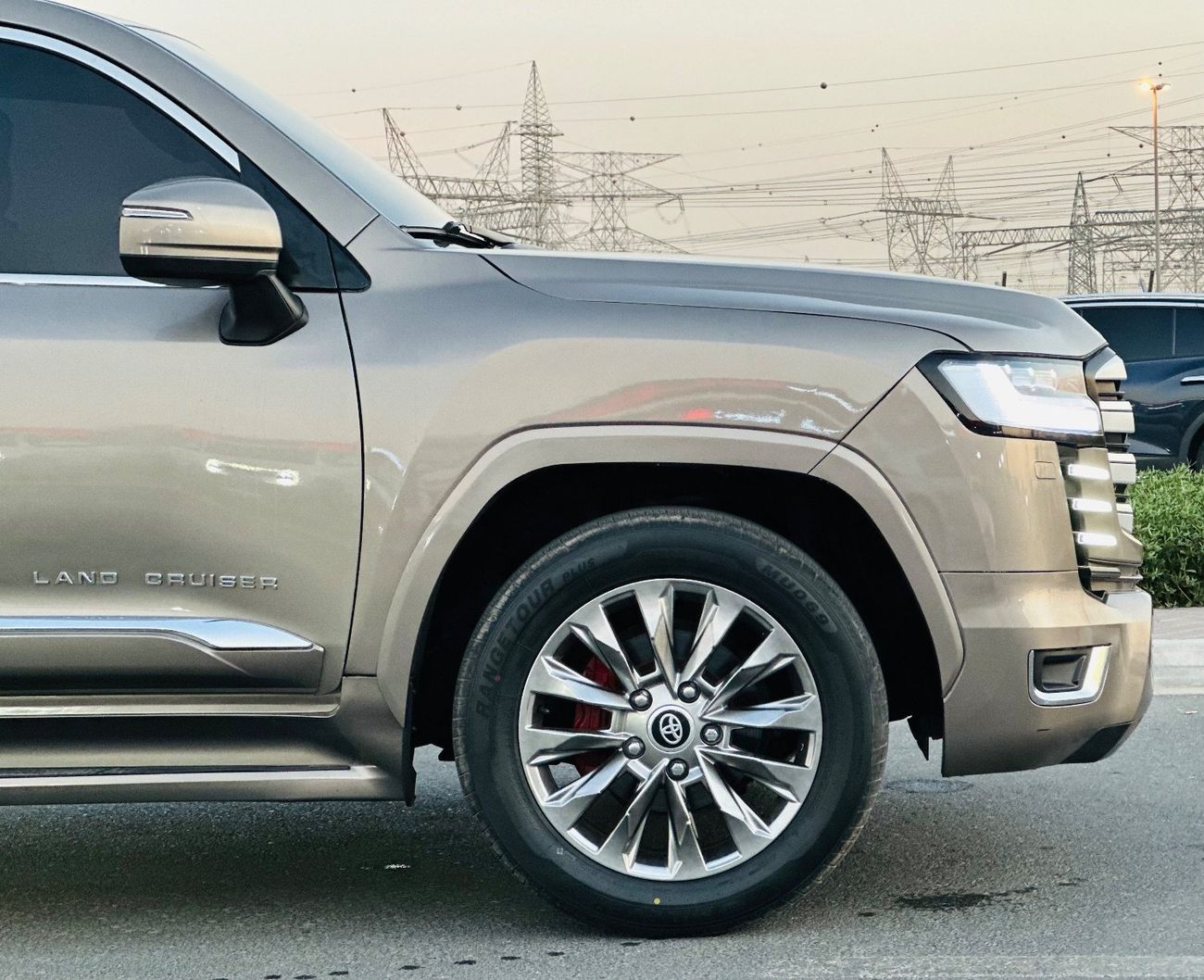 Toyota Land Cruiser GXR 4.0L (271 HP) 4WD