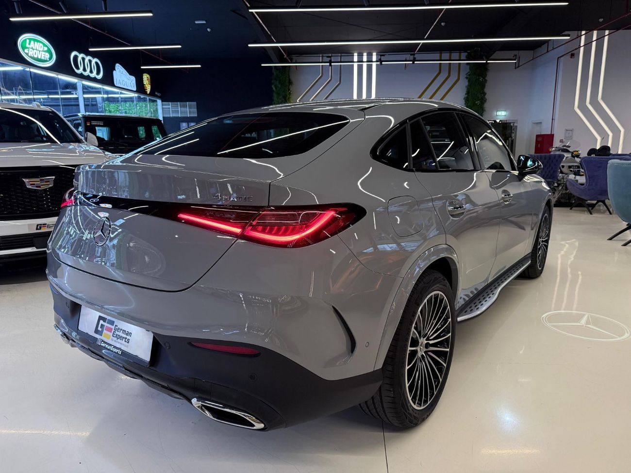 Mercedes-Benz GLC Coupe 200 Ramadan Offer !!! / Only 4.400 MP Or 305K AED - 5 YEARS MERCEDES DEALERSHIP WARRANTY