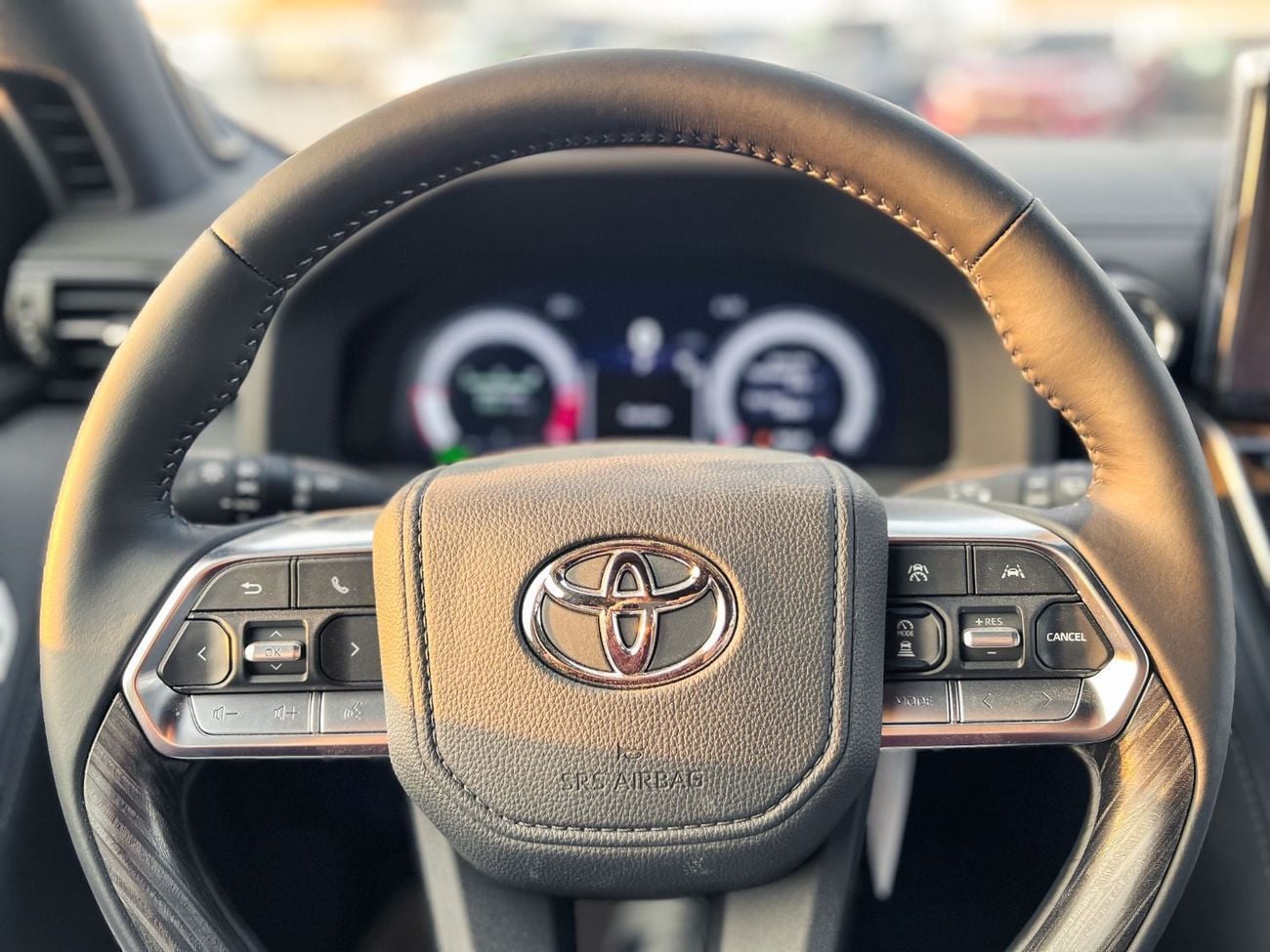 Toyota Land Cruiser 3.5T VXR Hybrid EXPORT PRICE - 2025 LC300 3.5L VXR Hybrid (GCC Specification)