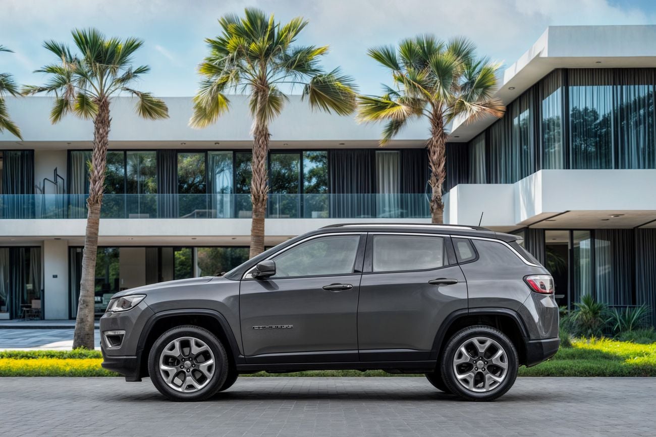 جيب كومباس LIMITED | ONE OWNER | JEEP MAINTAINED