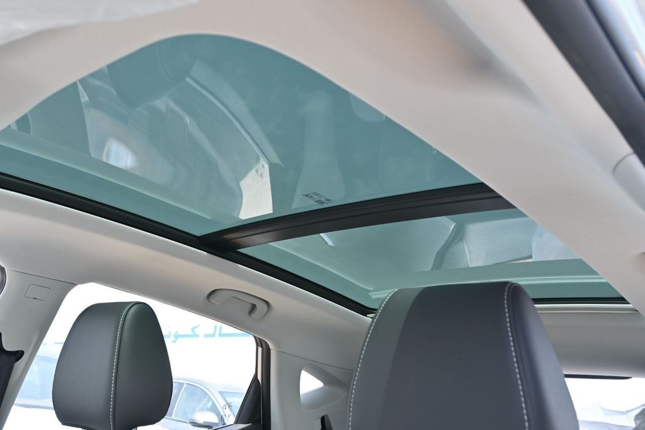 MG ZS MG ZS Luxury 1.5L Petrol Model 2025, Color Silver