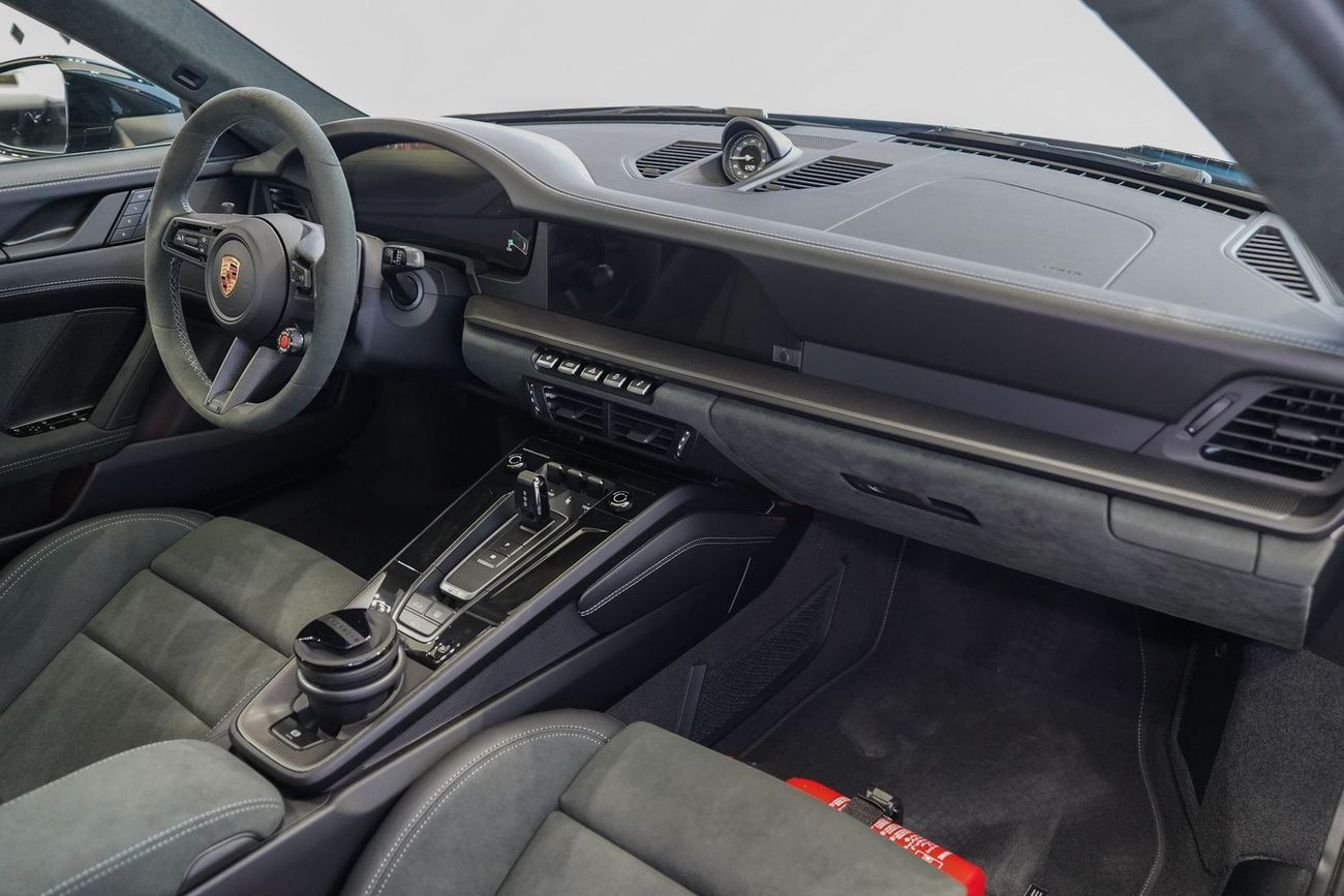 Porsche 911 CARRERA GTS