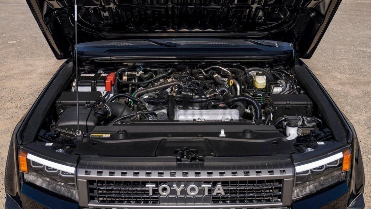 Toyota Prado 250 WX 2.4P AT ADVENTURE MY2025– BLACK