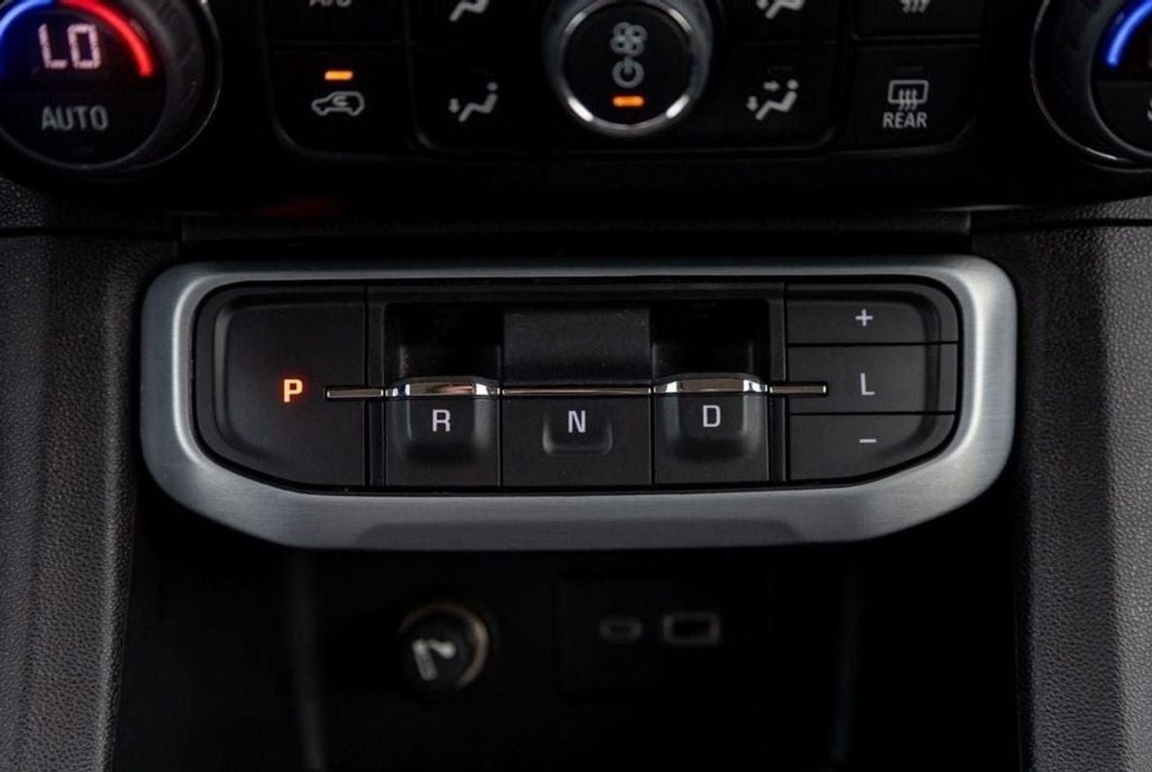 GMC Acadia SLE 3.6L GMC Acadia 2023 GCC under Agency Warranty and Service Contract with Flexible Down-Payment.