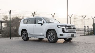 Toyota Land Cruiser 2025 Toyota Land Cruiser VXR 3.5L AT Petrol (Without body kits) White