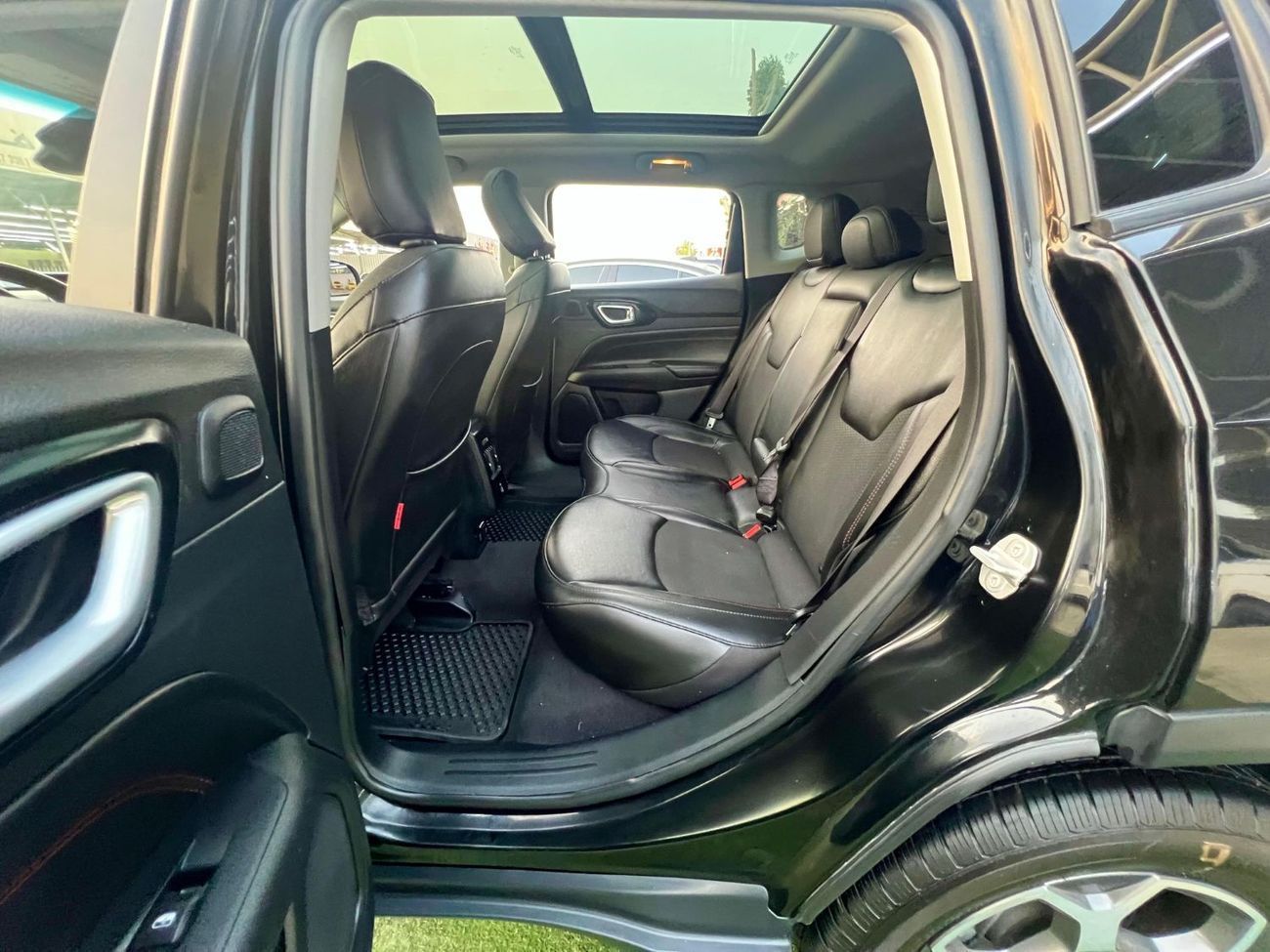 Jeep Compass Trailhawk 2.4L (182 HP)