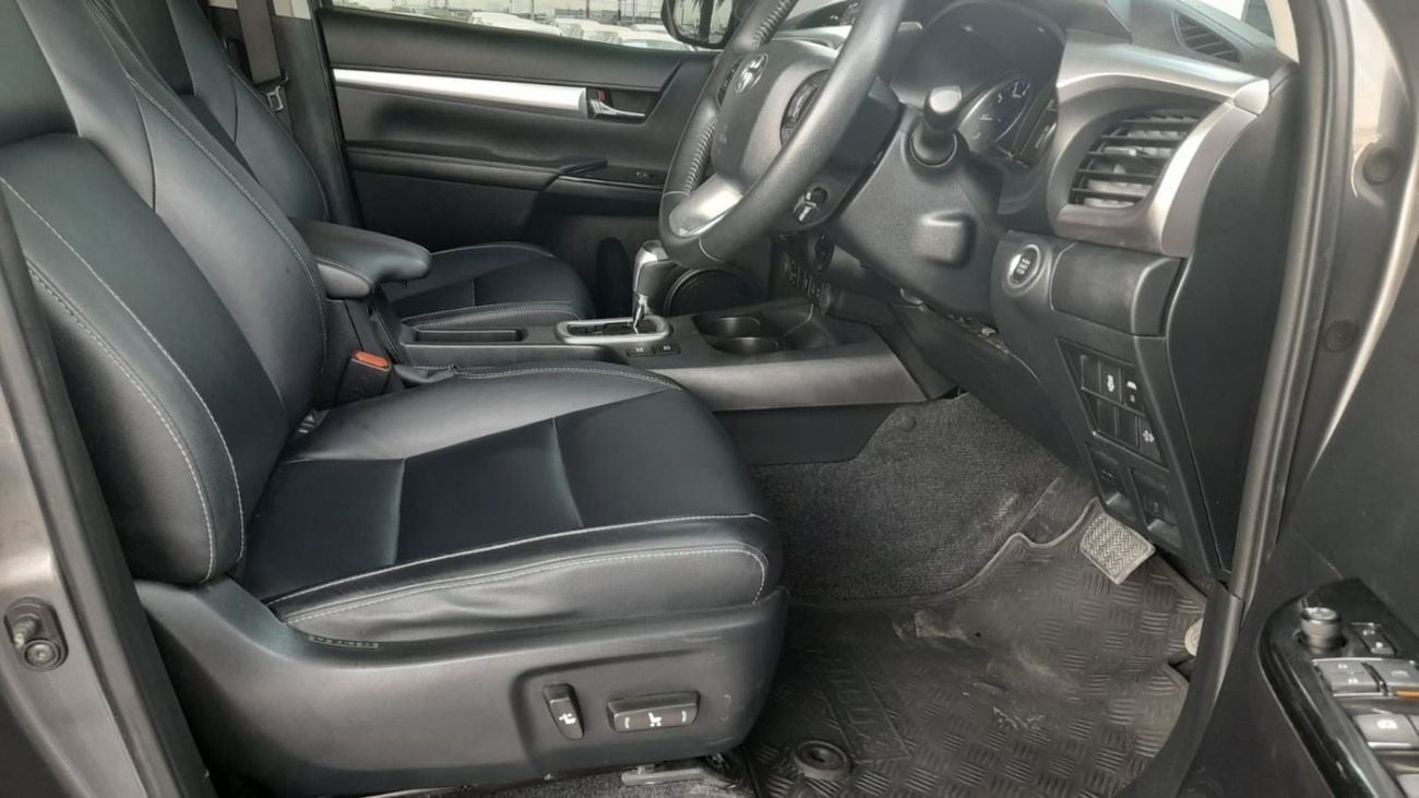 Toyota Hilux Right-Hand drive leather electric seats