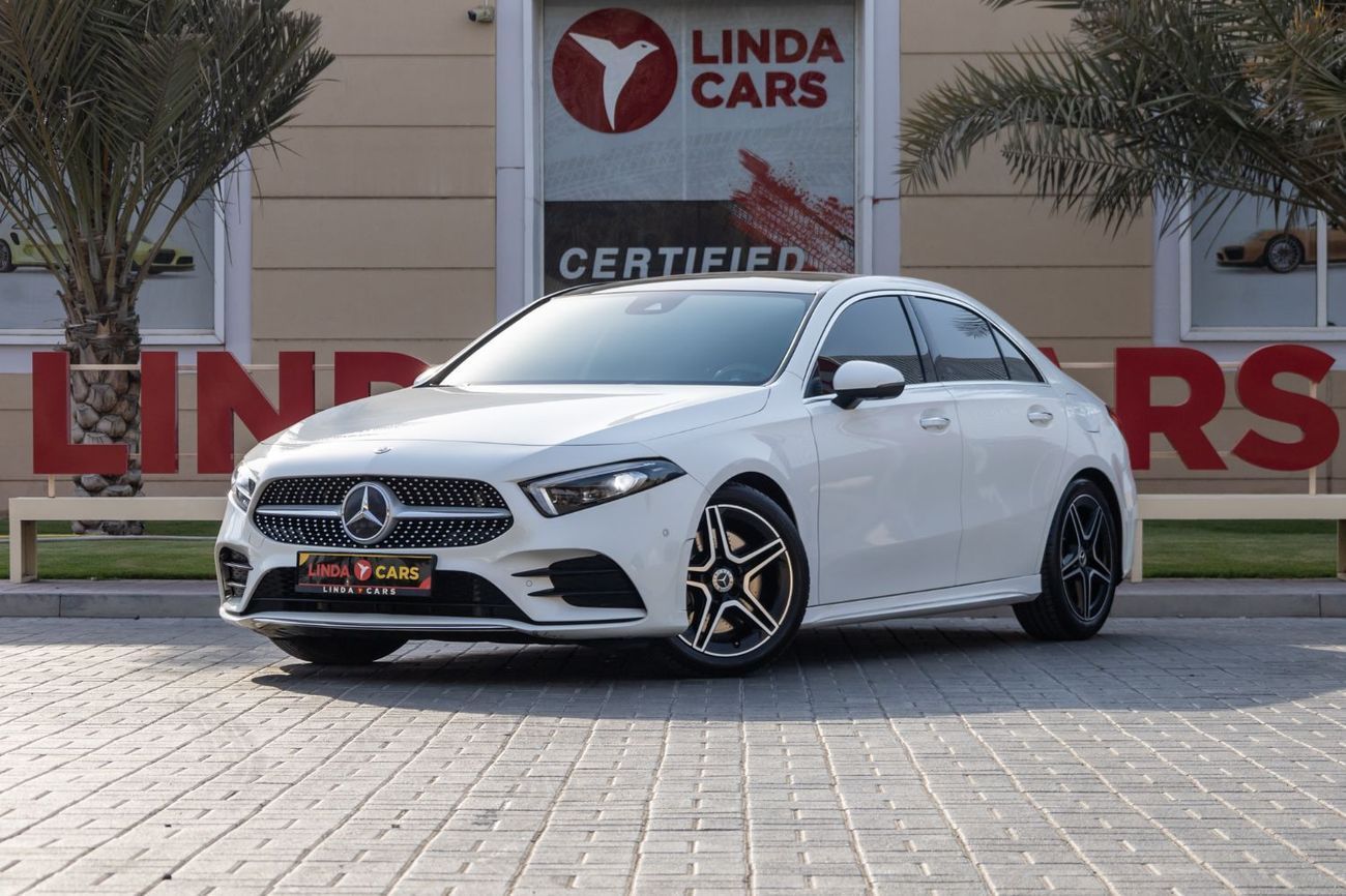 Mercedes-Benz A 250 AMG Premium + 2.0L